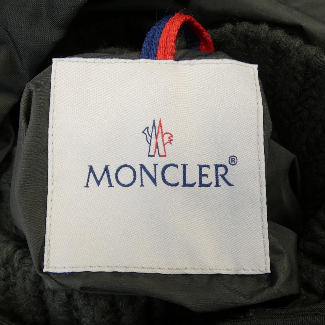 モンクレール MONCLER ダウンジャケット