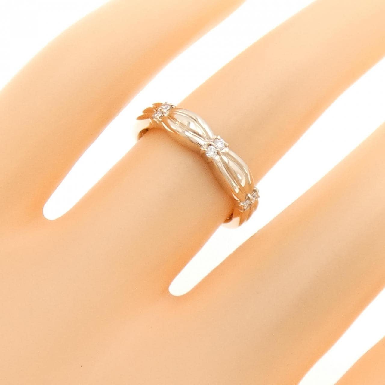 VENDOME Diamond ring