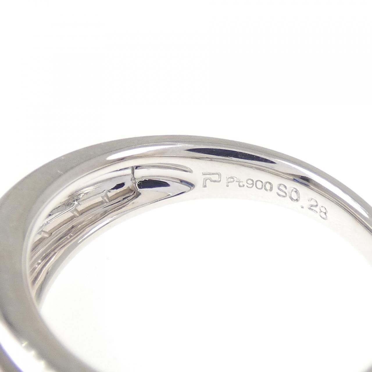 ポーラ サファイヤ リング 0.28CT