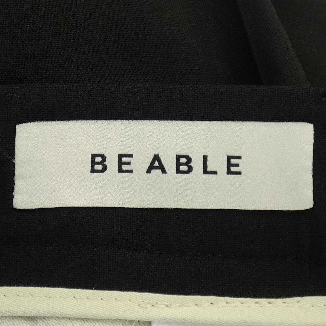BE ABLE パンツ