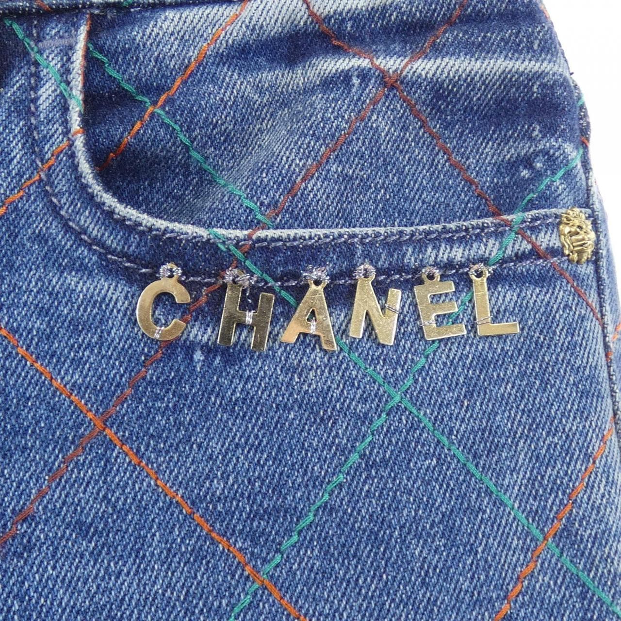 シャネル CHANEL P56769V43110 ジーンズ