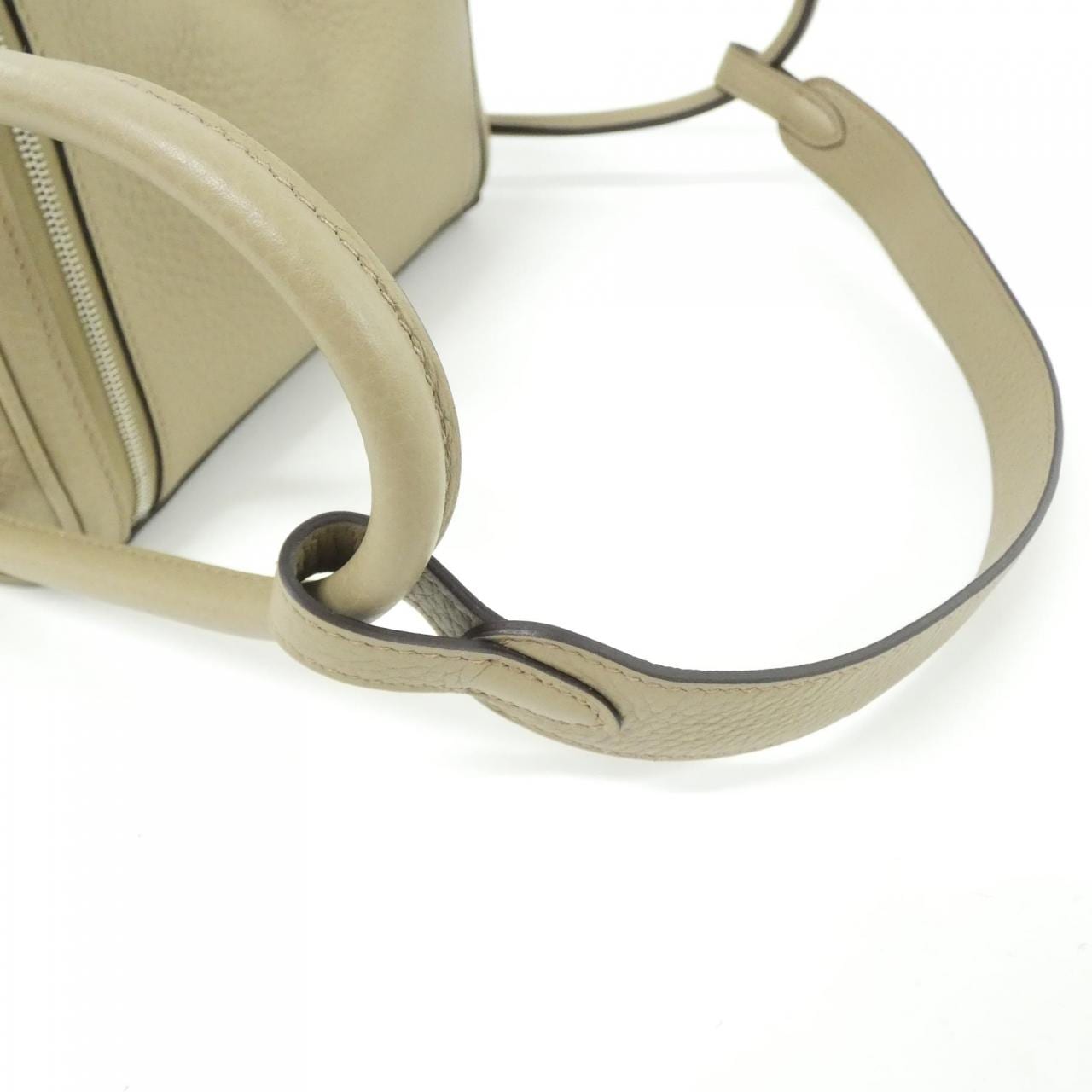 【未使用品】エルメス リンディ 26cm 073428CK ショルダーバッグ