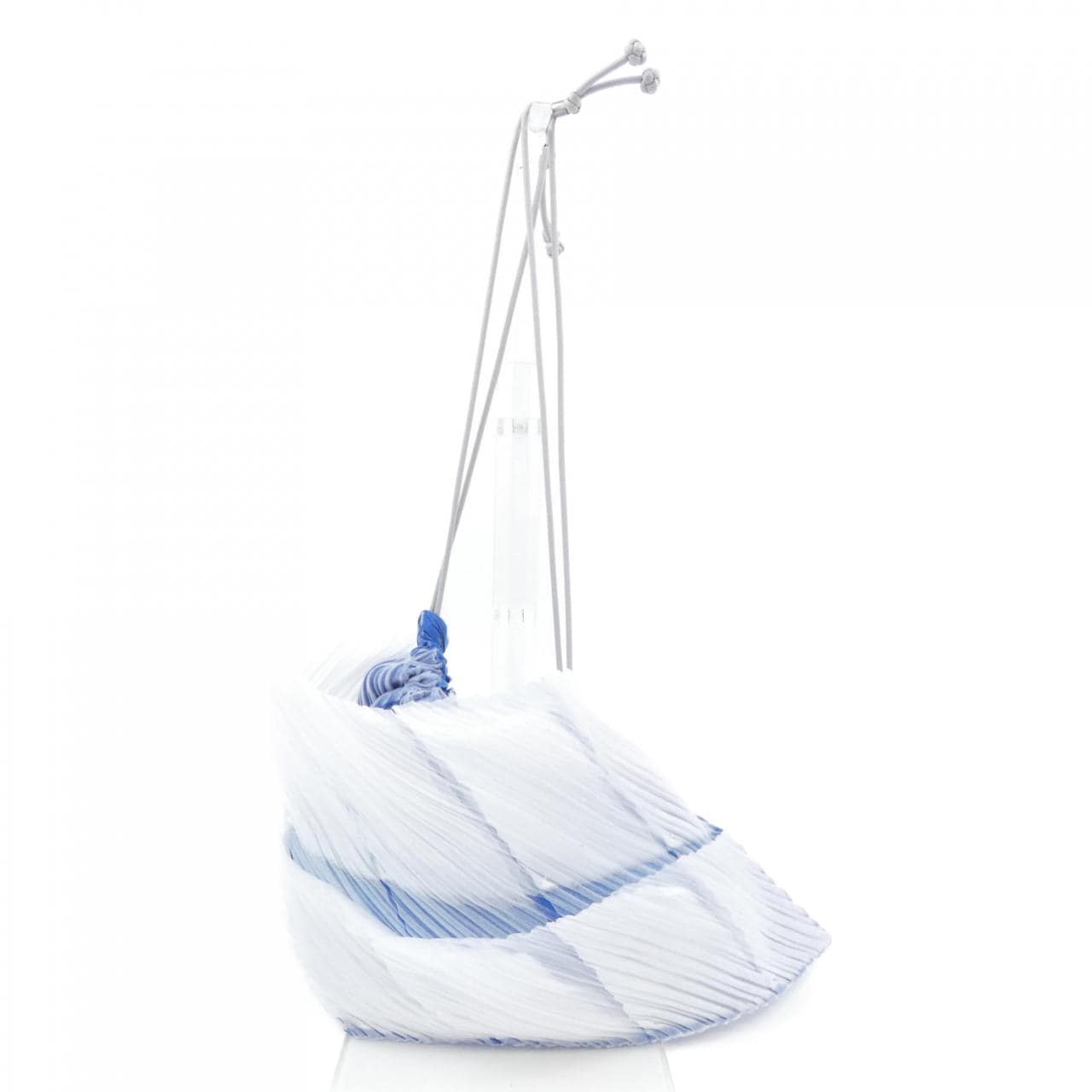 イッセイミヤケ ISSEY MIYAKE BAG