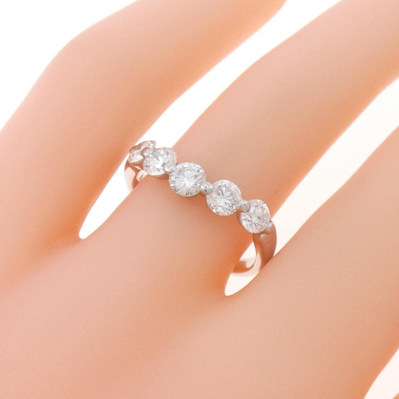 PT900 ダイヤモンド リング 1.01CT