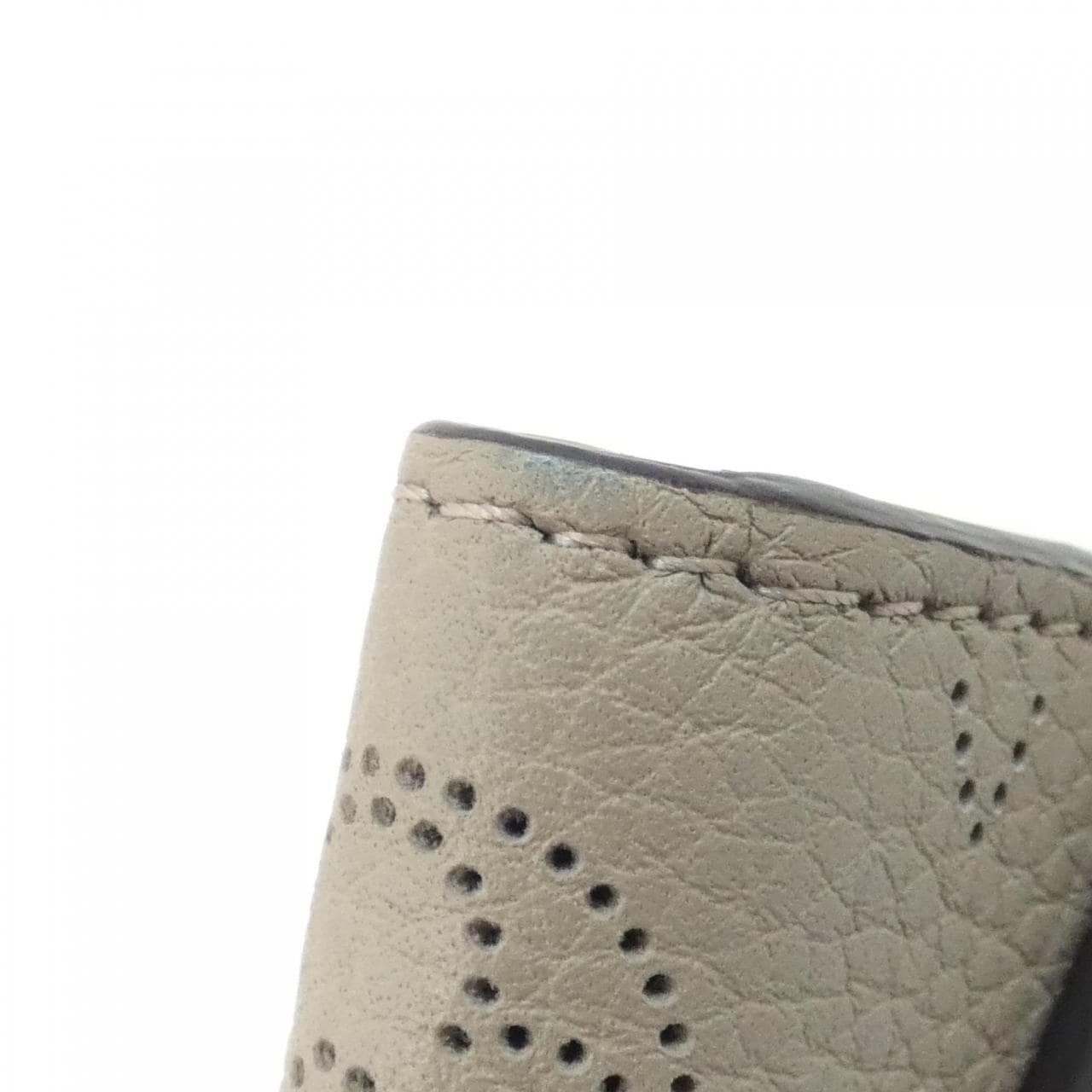 ルイヴィトン マヒナ ポルト モネ アナエ M64052 コインケース