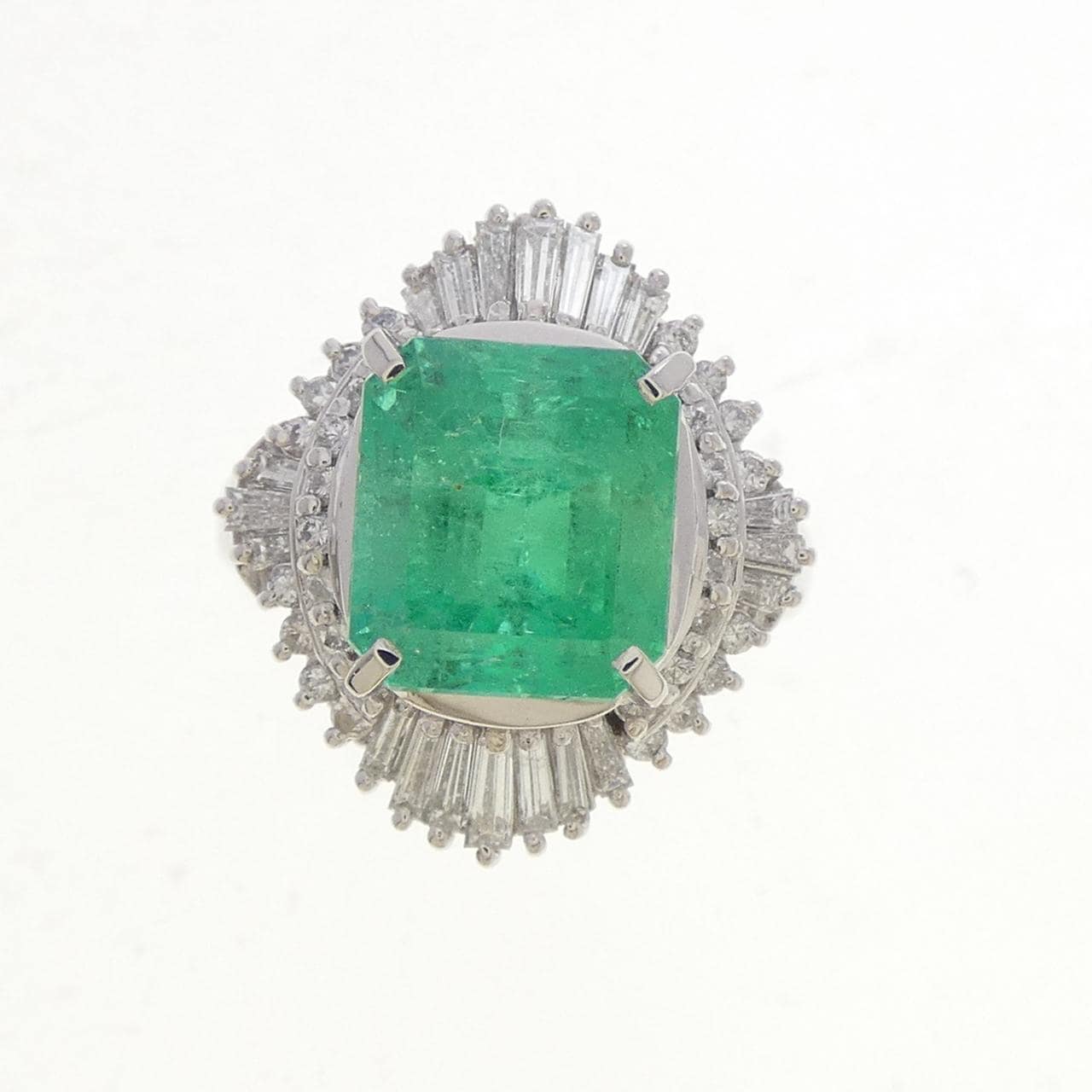 PT900 エメラルド リング 4.23CT コロンビア産