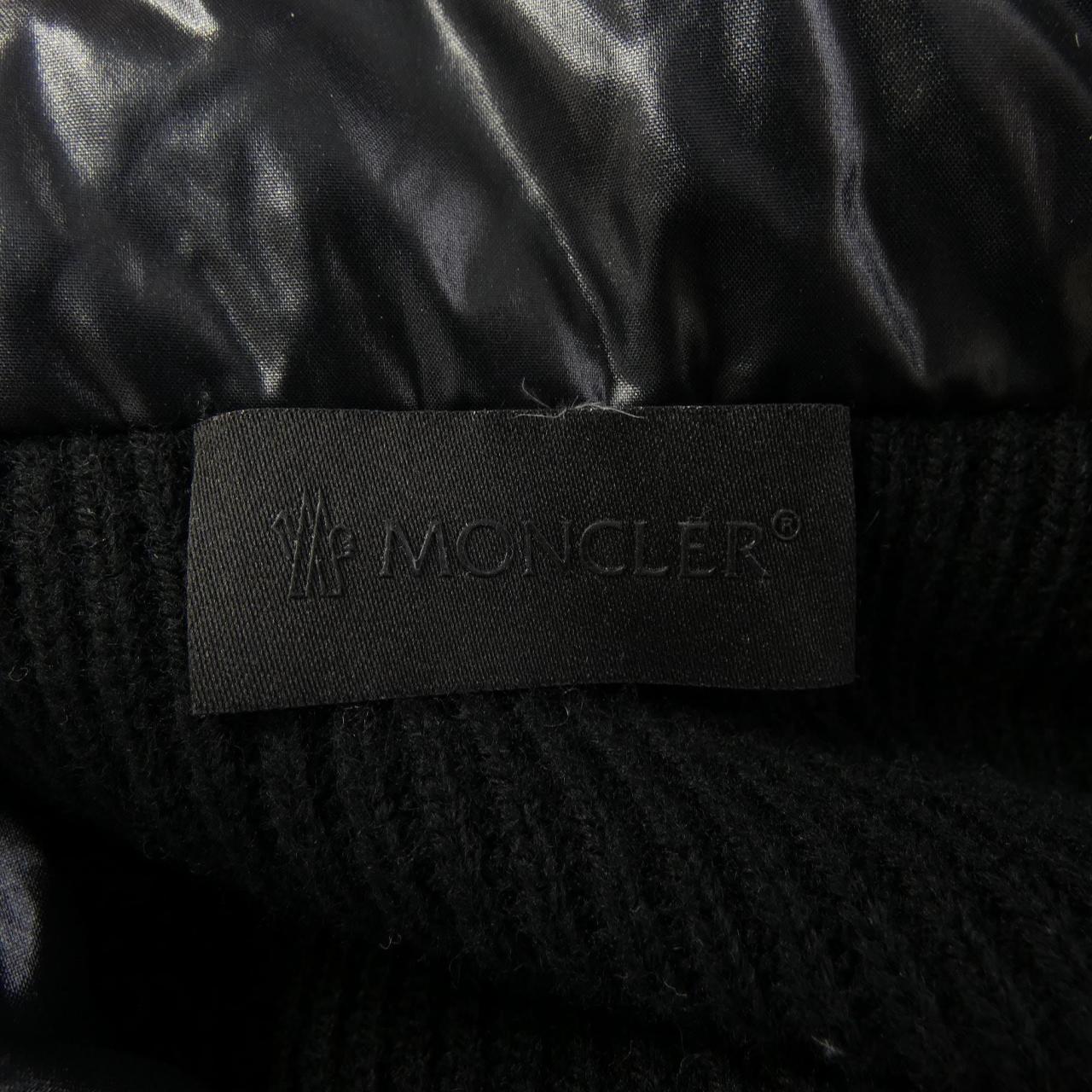 モンクレール MONCLER ダウンジャケット