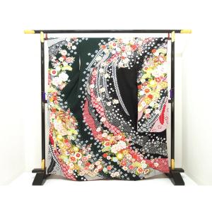 振袖　友禅金彩加工　刺繍入り