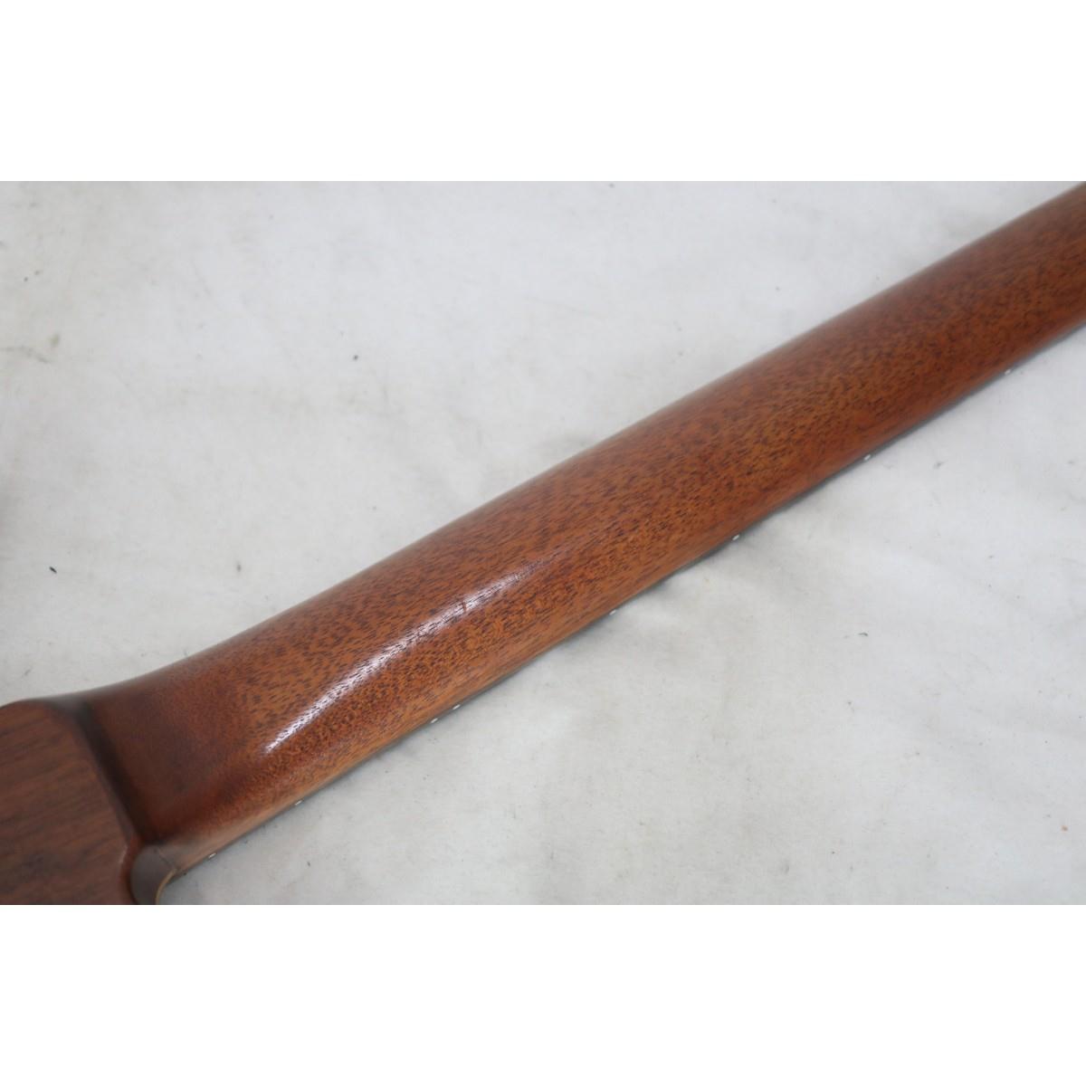 ＫＩＧＯＳＨＩ　ＣＵＳＴＯＭ ＫＴ－００２／ＡＪＭ