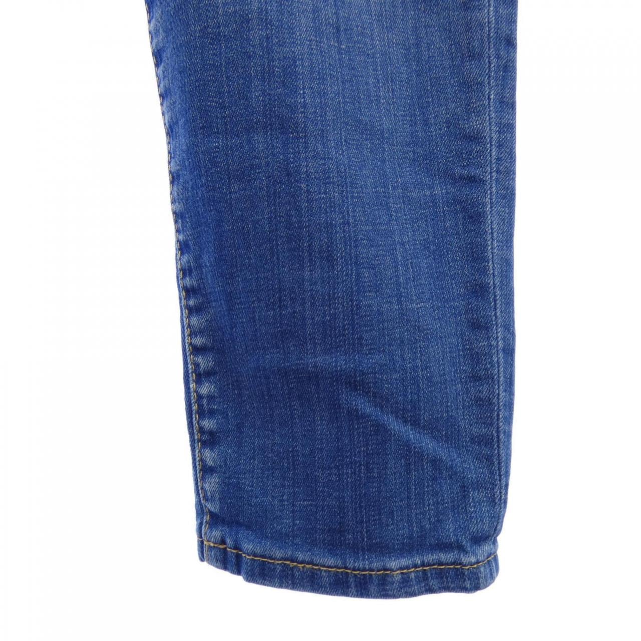 ディースクエアード DSQUARED2 S74KB0529 ジーンズ