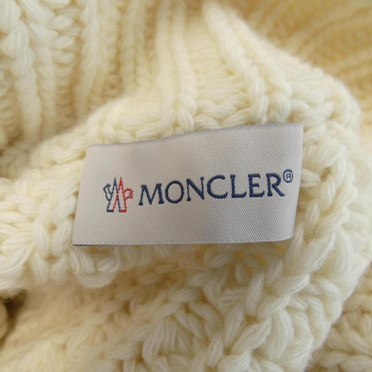 モンクレール MONCLER ダウンジャケット