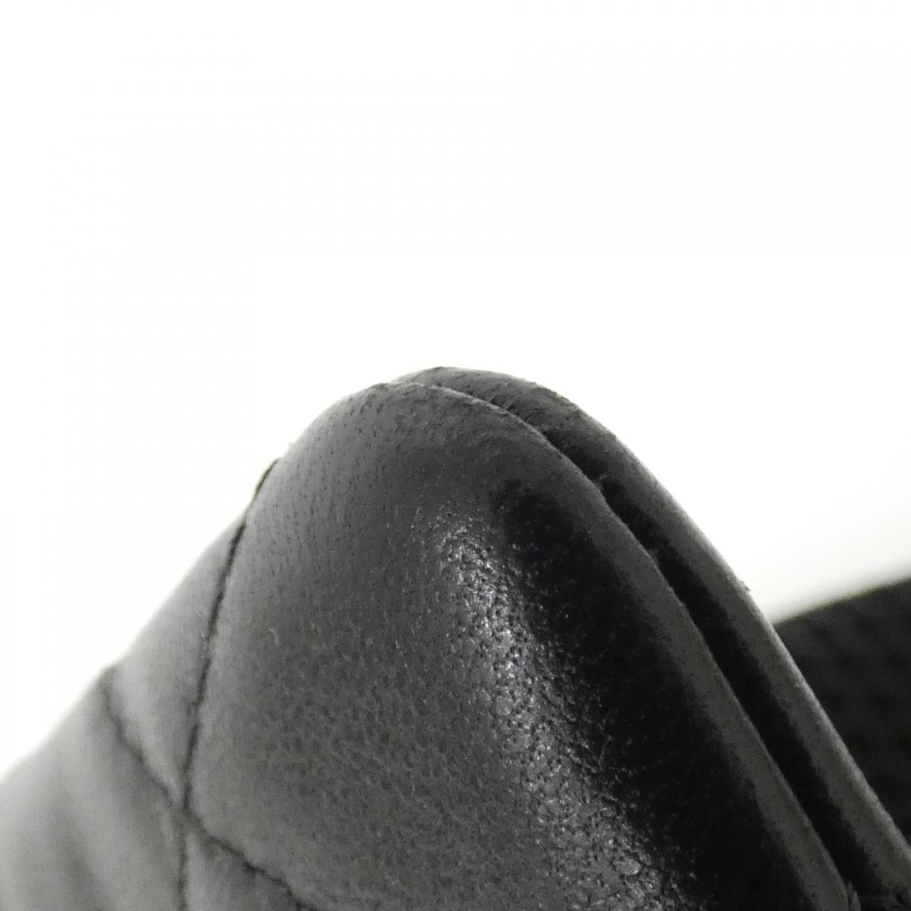 シャネル AP4573 チェーンクラッチ