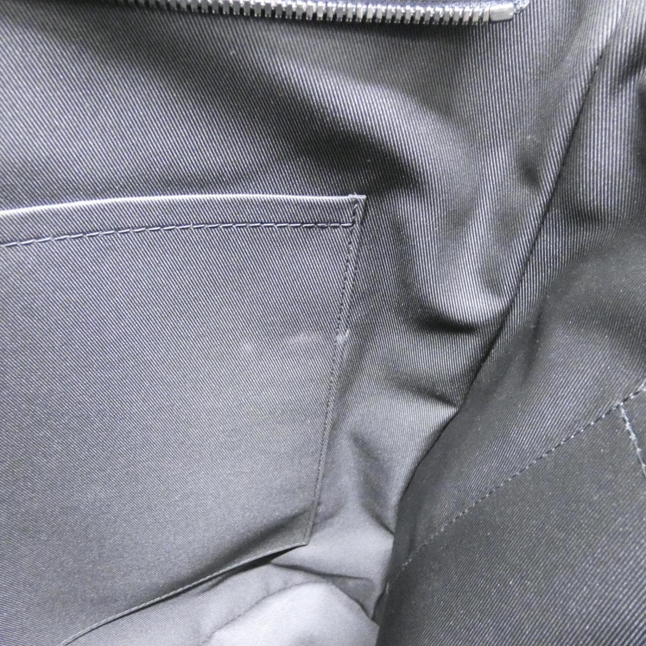 ルイヴィトン トリヨン クリストファー トート M58479 バッグ