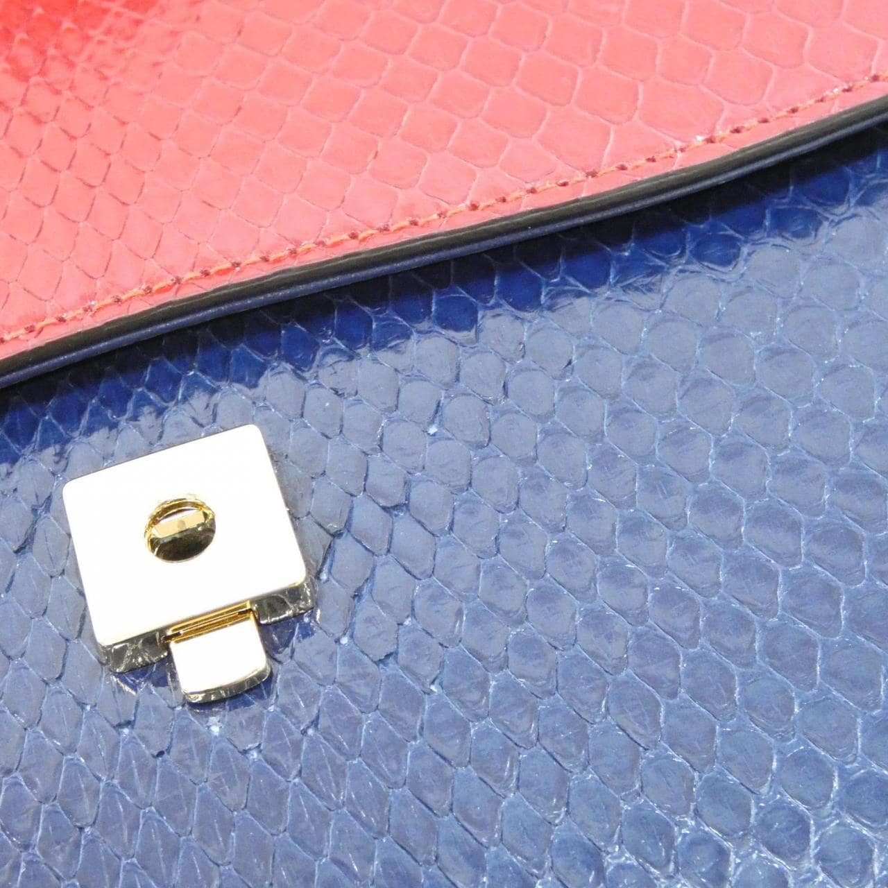 グッチ 550131 LJMLZ ショルダーバッグ