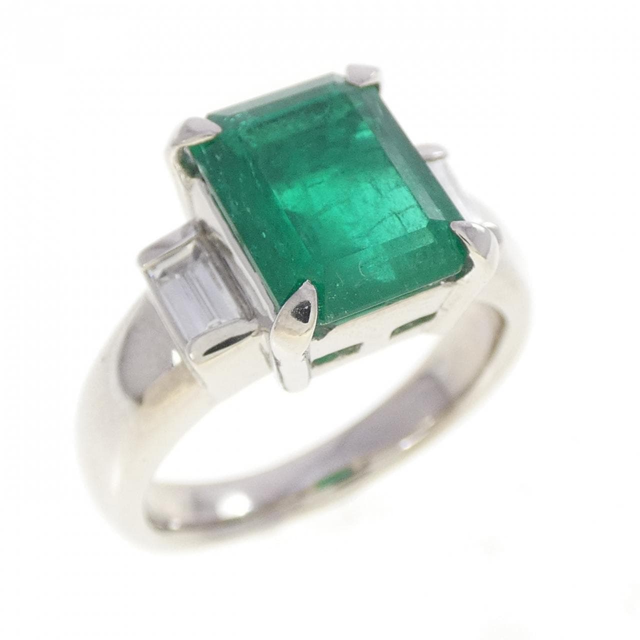 PT900 エメラルド リング 2.56CT