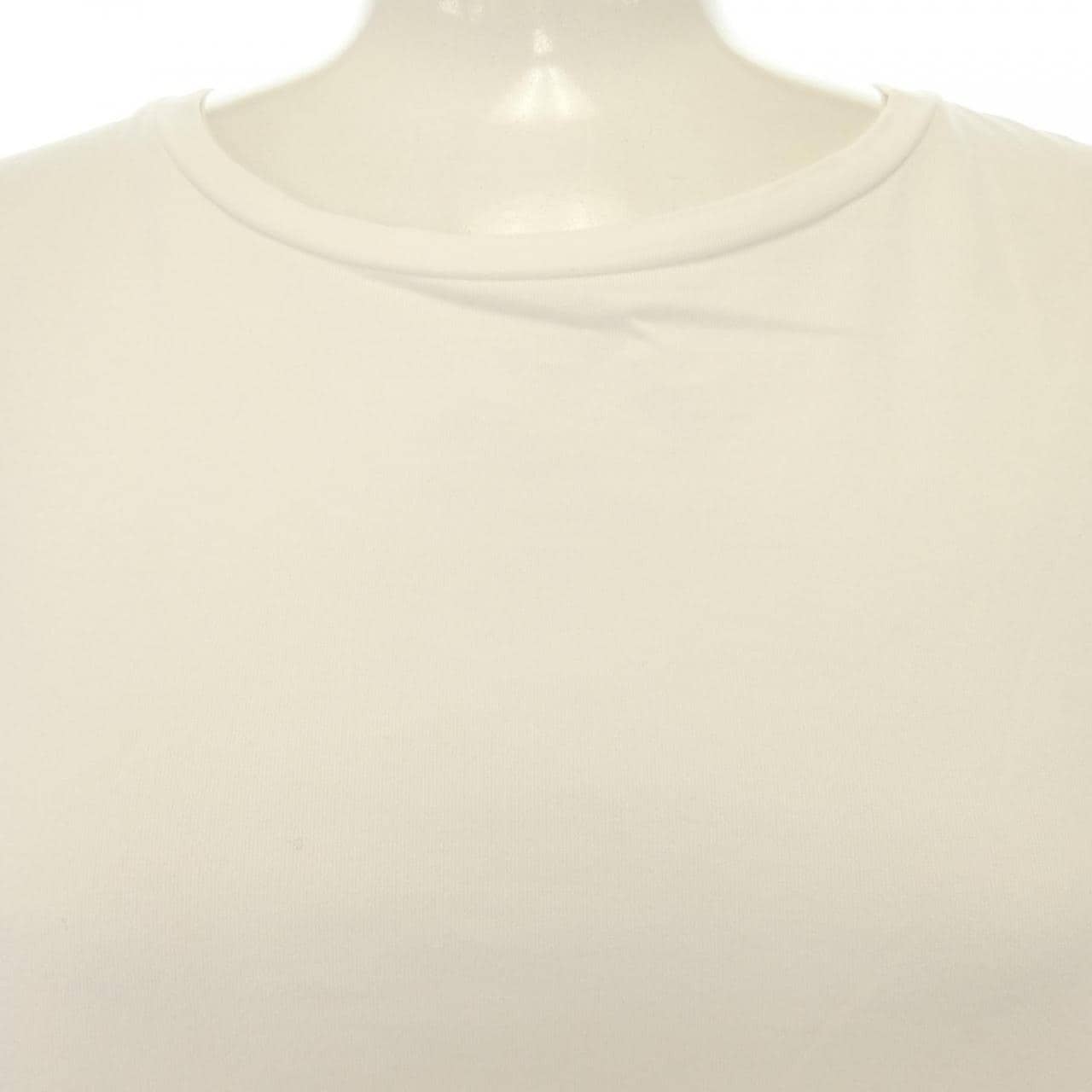 エイトン ATON Tシャツ