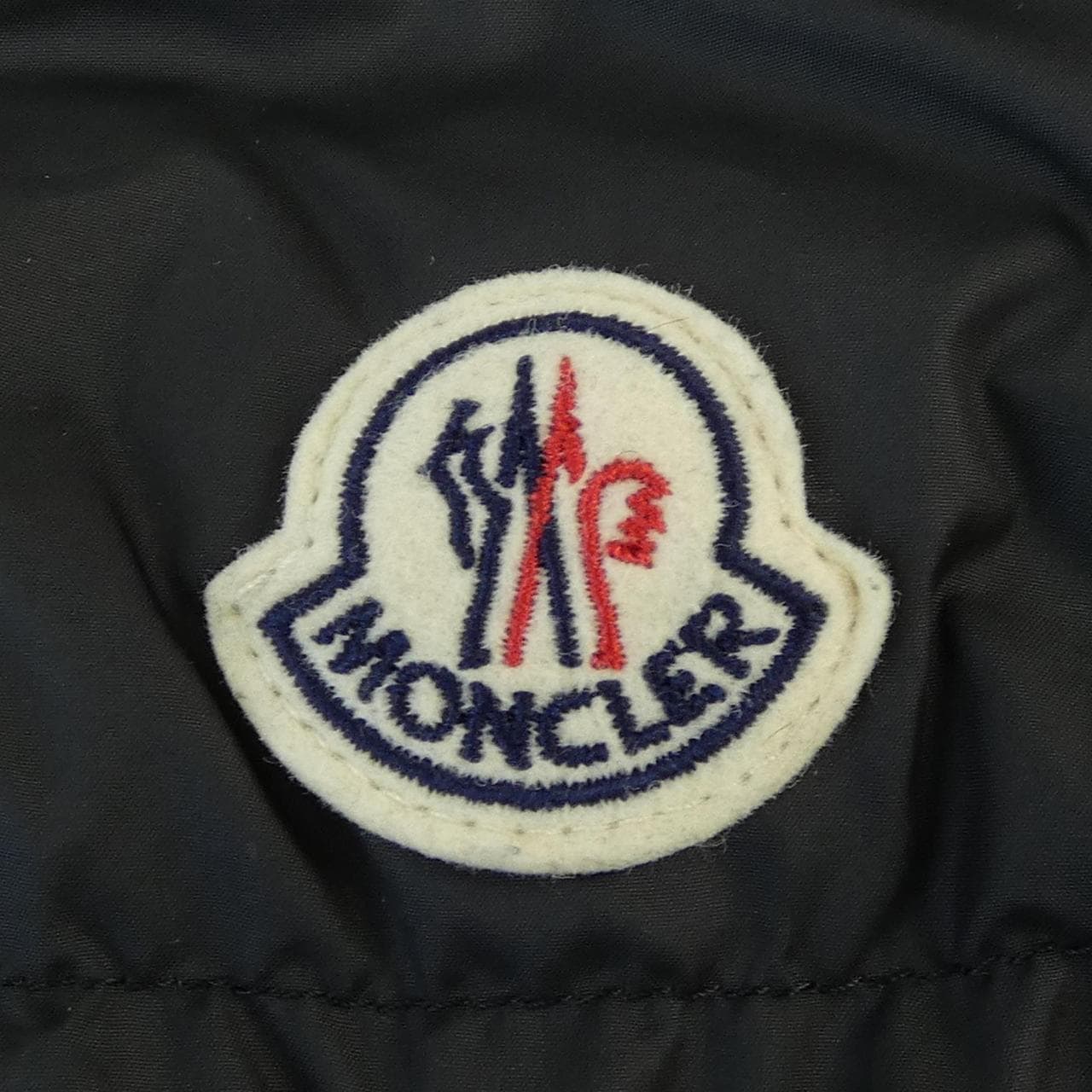 モンクレール MONCLER ESNAIE ダウンジャケット