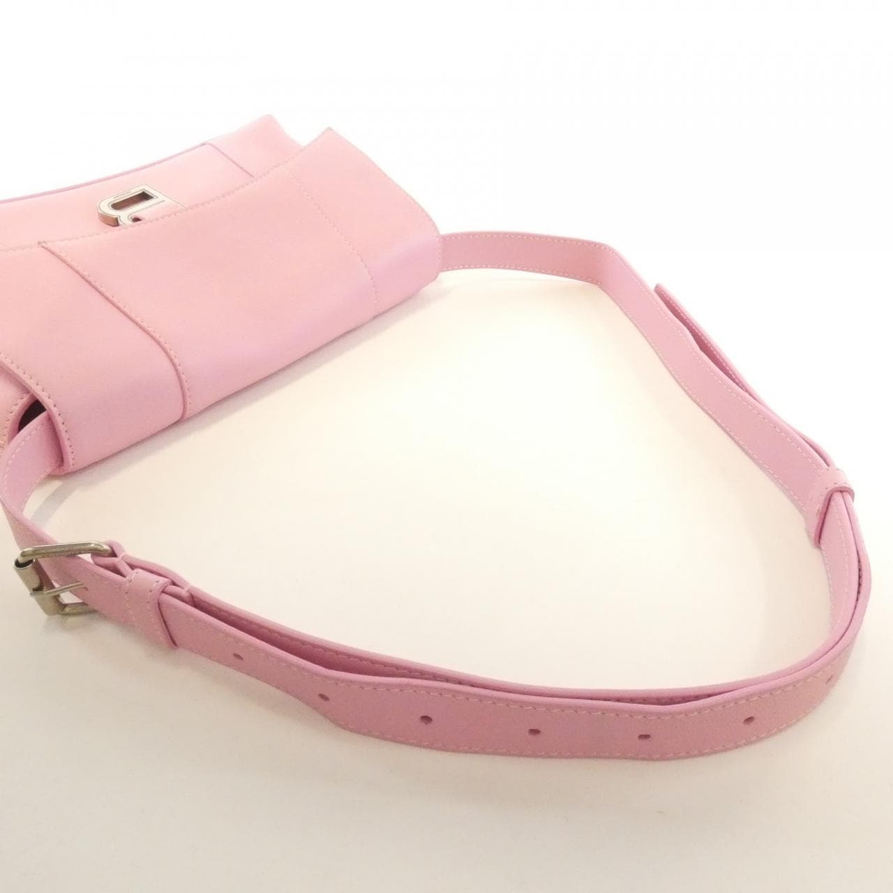 バレンシアガ ダウンタウン XS 671355 29S1Y ショルダーバッグ