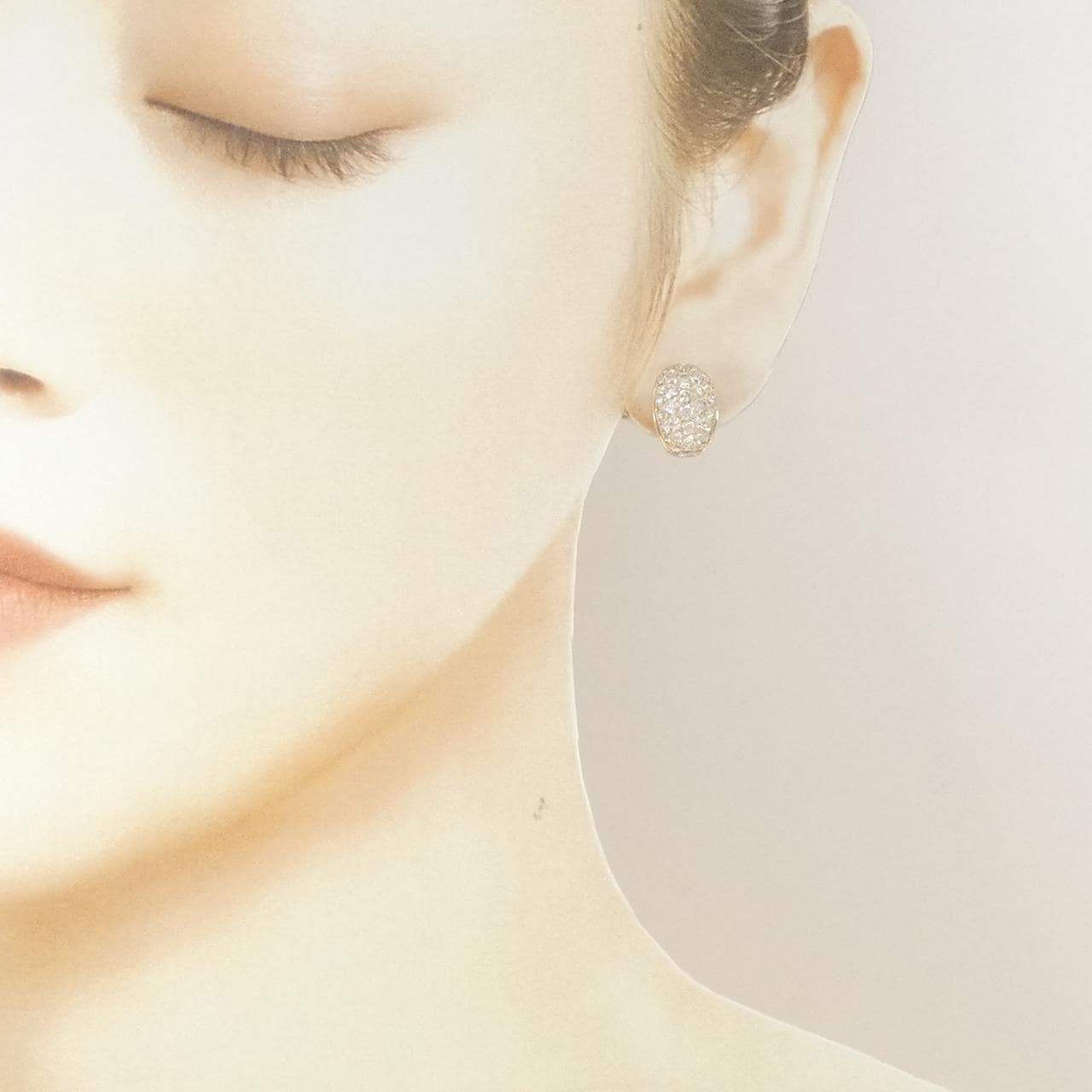 K18YG パヴェ ダイヤモンド ピアス 2.18CT