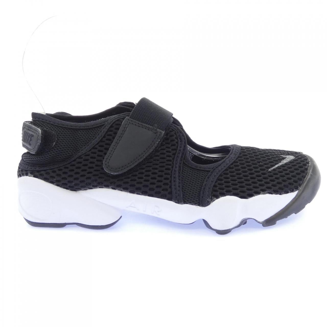 ナイキ NIKE 848386-001 スニーカー
