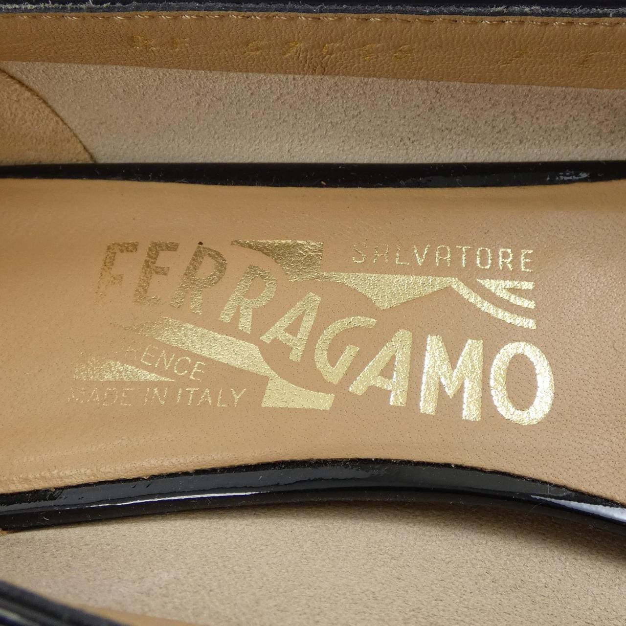 サルヴァトーレフェラガモ SALVATORE FERRAGAMO シューズ