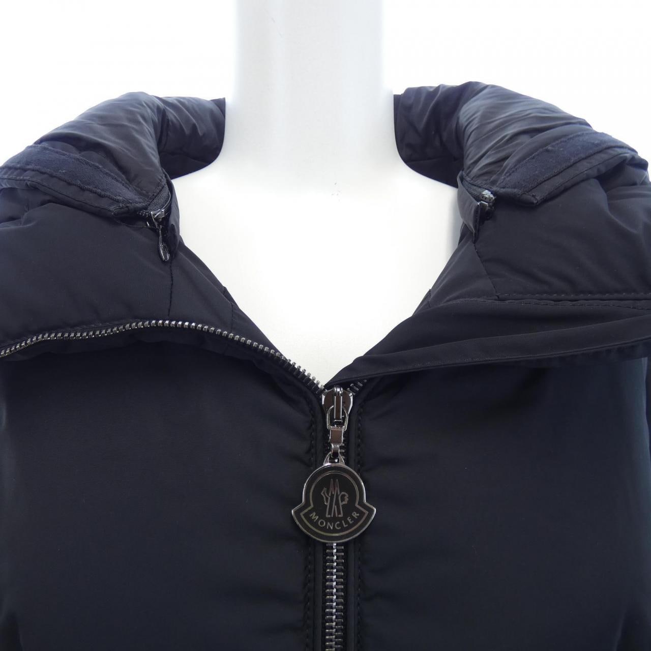 モンクレール MONCLER ダウンコート