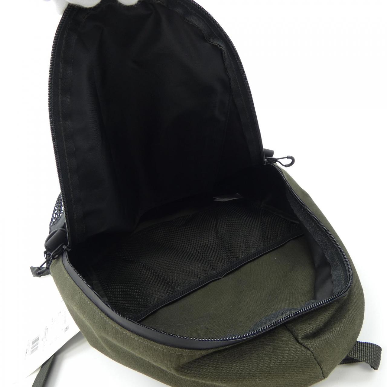 アンドワンダー and wander 574-3975008 BACKPACK