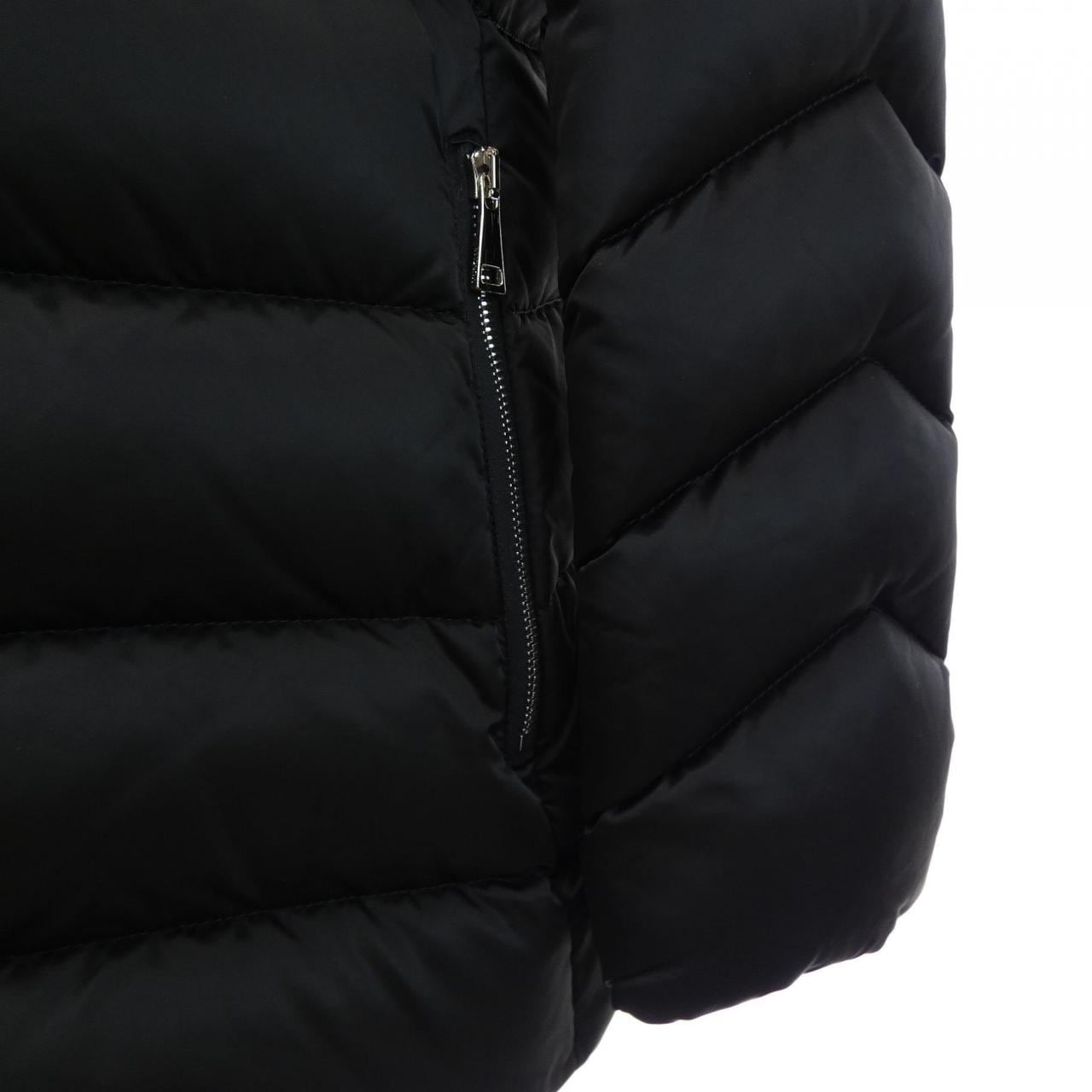 モンクレール MONCLER CUPIDONE ダウンジャケット