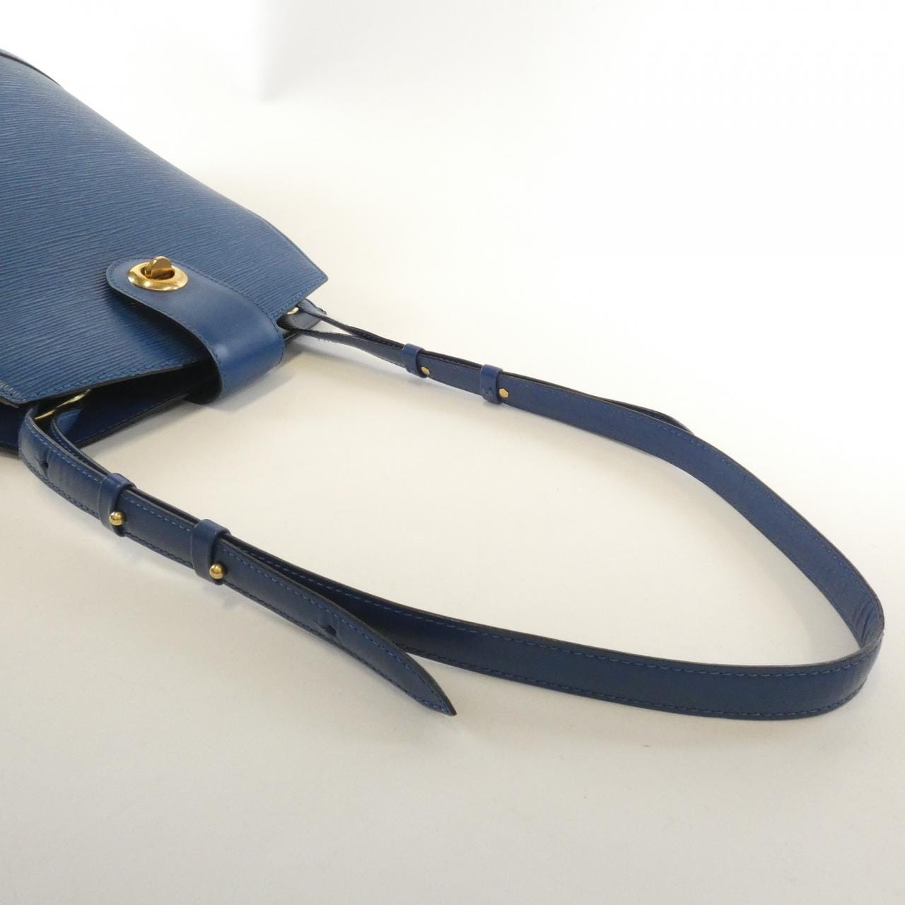 ルイヴィトン エピ クリュニー M52255 ショルダーバッグ