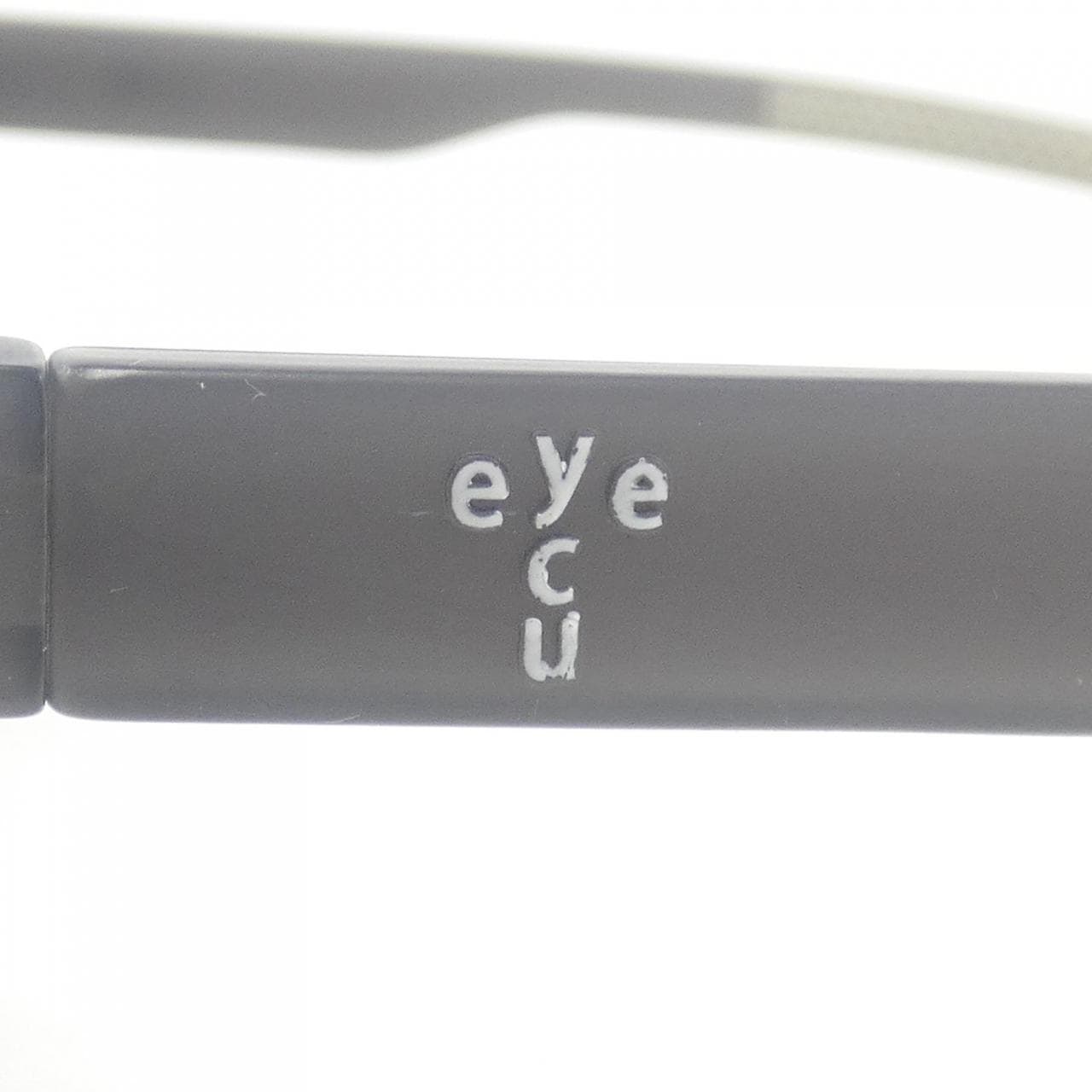 EYECU SUNGLASSES