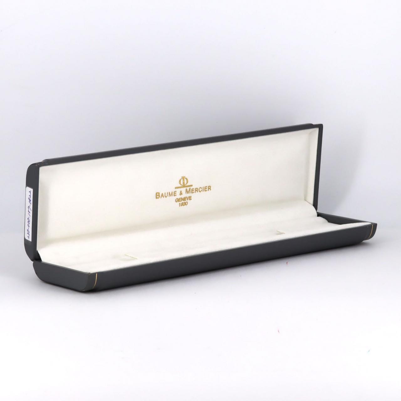 ボーム&メルシェ 18600 WG クォーツ