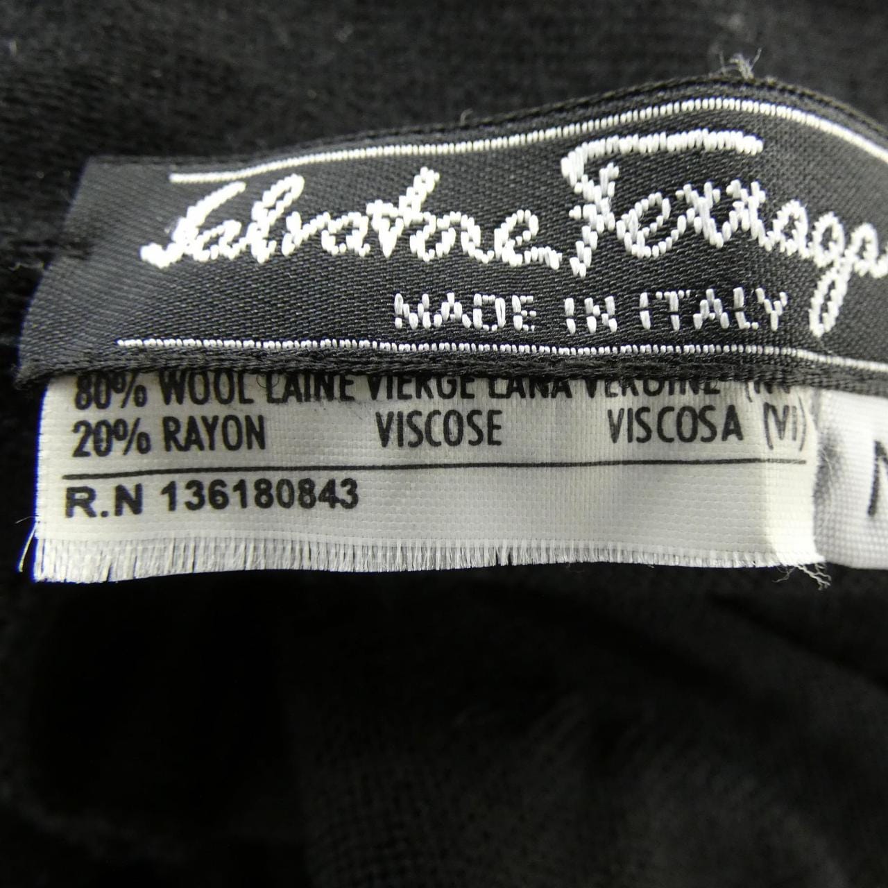 【ヴィンテージ】サルヴァトーレフェラガモ SALVATORE FERRAGAMO カーディガン