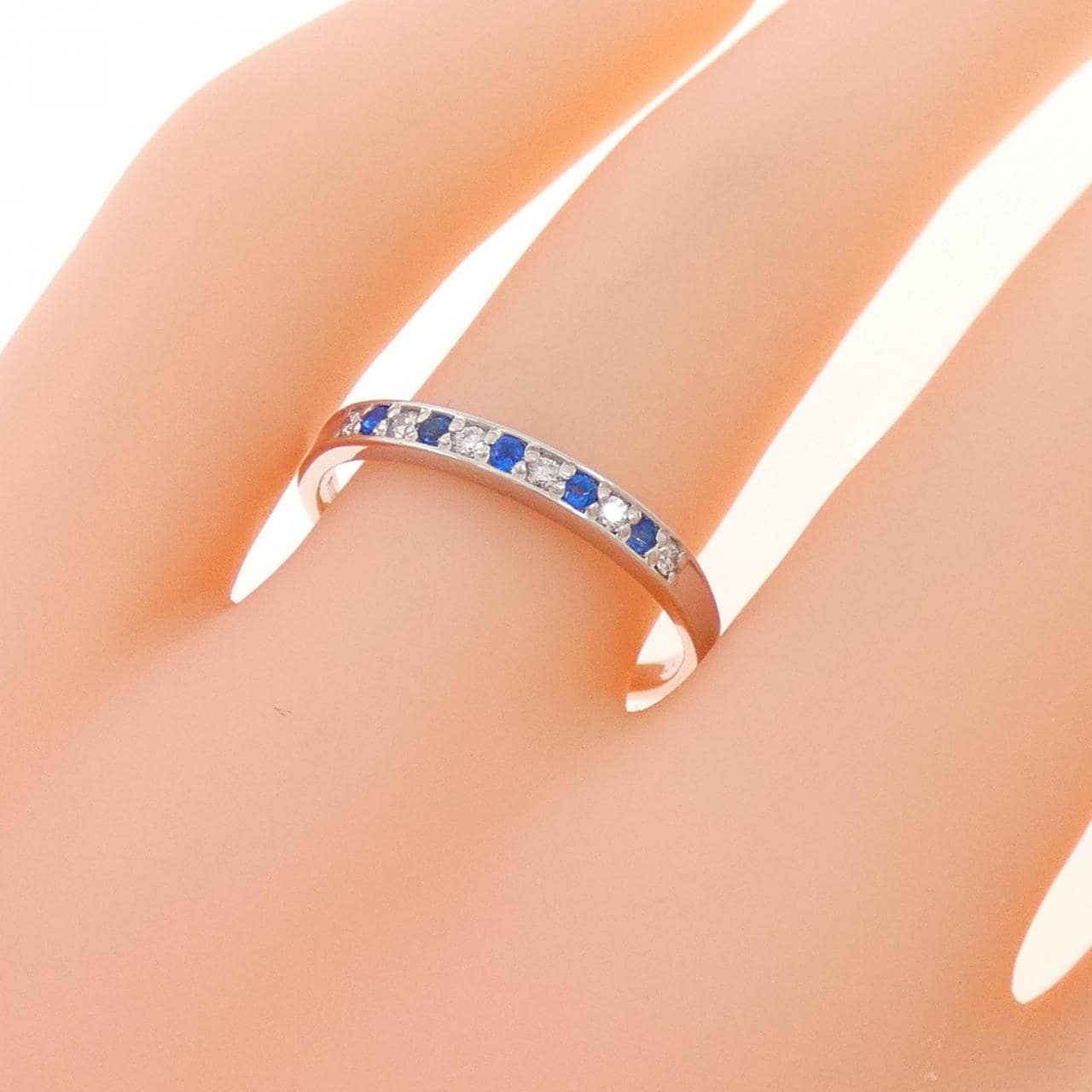 PT900 Auchenite Ring 0.04CT