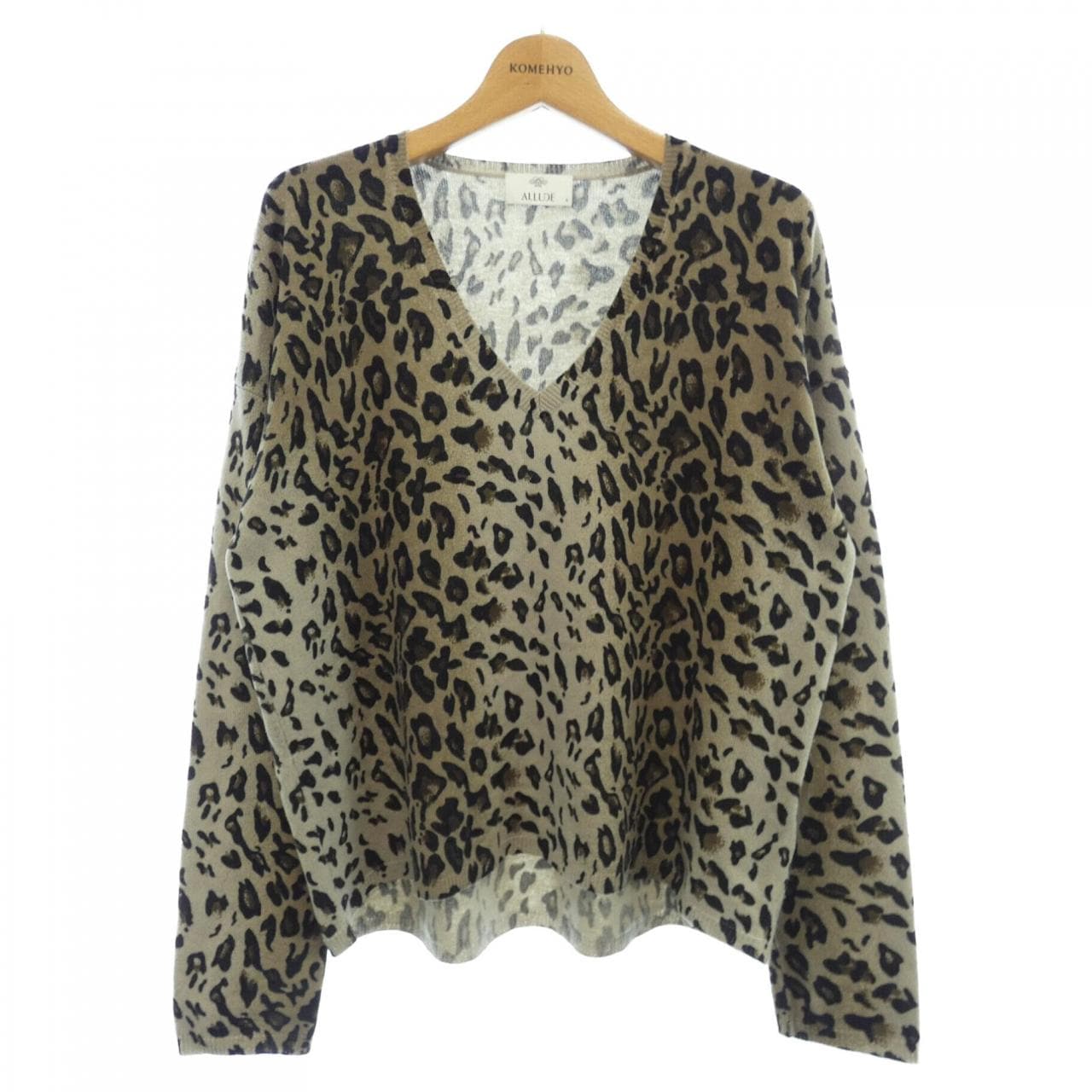 アリュード ALLUDE ニット