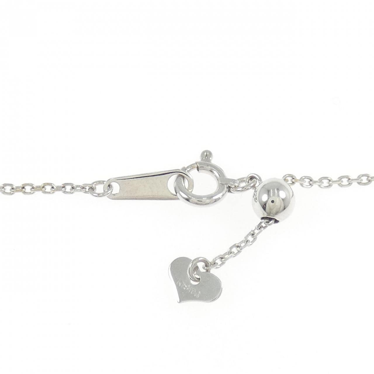 K18WG フラワー ピンクダイヤモンド ネックレス 0.12CT