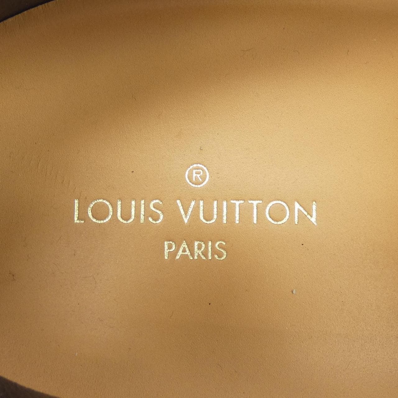 ルイヴィトン LOUIS VUITTON スニーカー