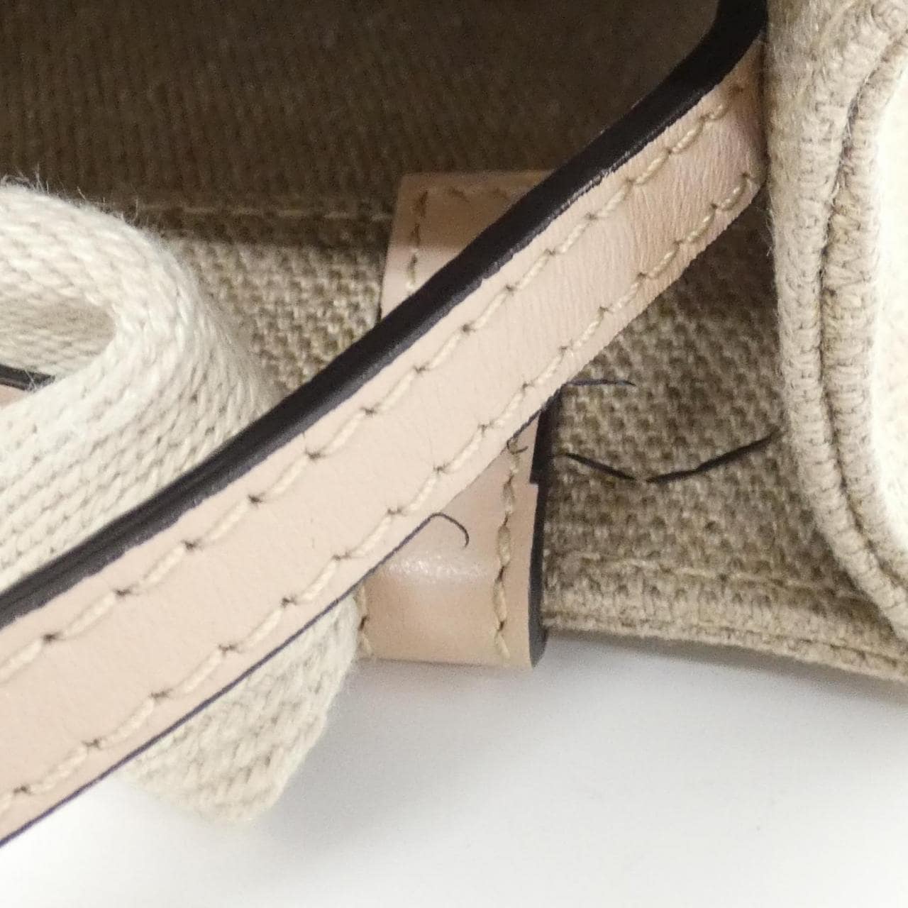 Chloe Woody Mini Tote CHC22AP237 I26 Bag