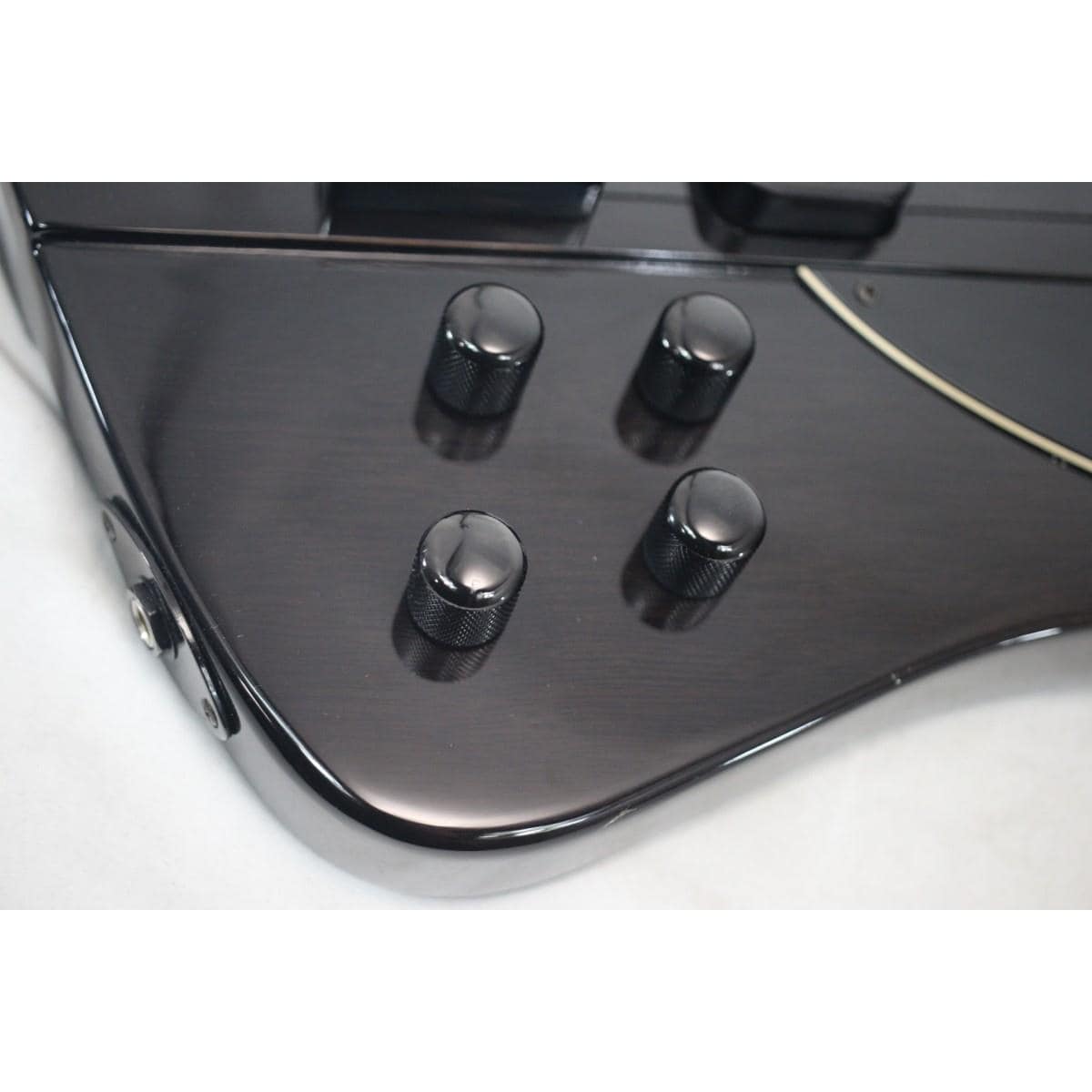 ＥＰＩＰＨＯＮＥ　ＴＨＵＮＤＥＲＢＩＲＤ　ＰＲＯ　ＩＶ