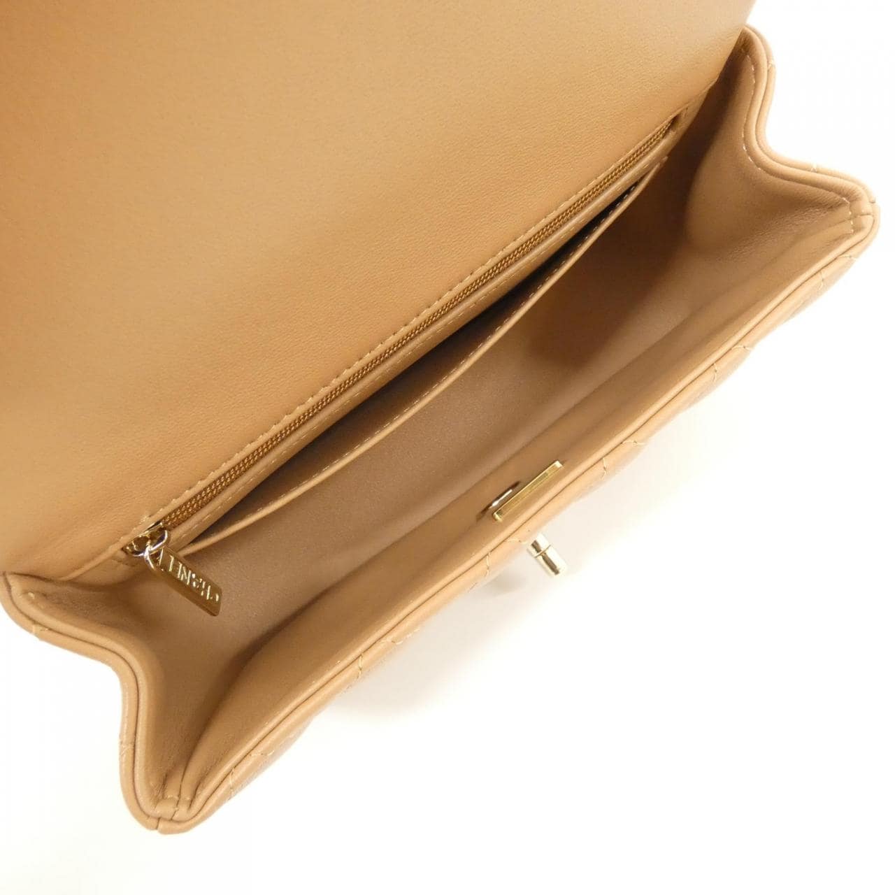 【未使用品】シャネル AS2431 バッグ