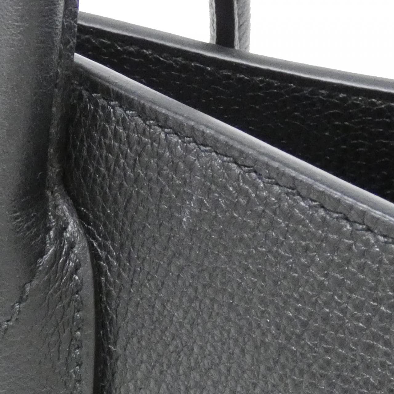 グッチ 674850 0E8IG バッグ