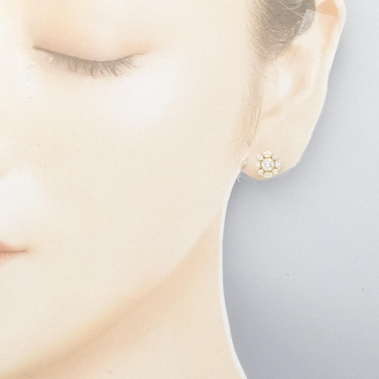 [BRAND NEW] K18YG Diamond Earrings 0.218CT 0.214CT F VS2 VG