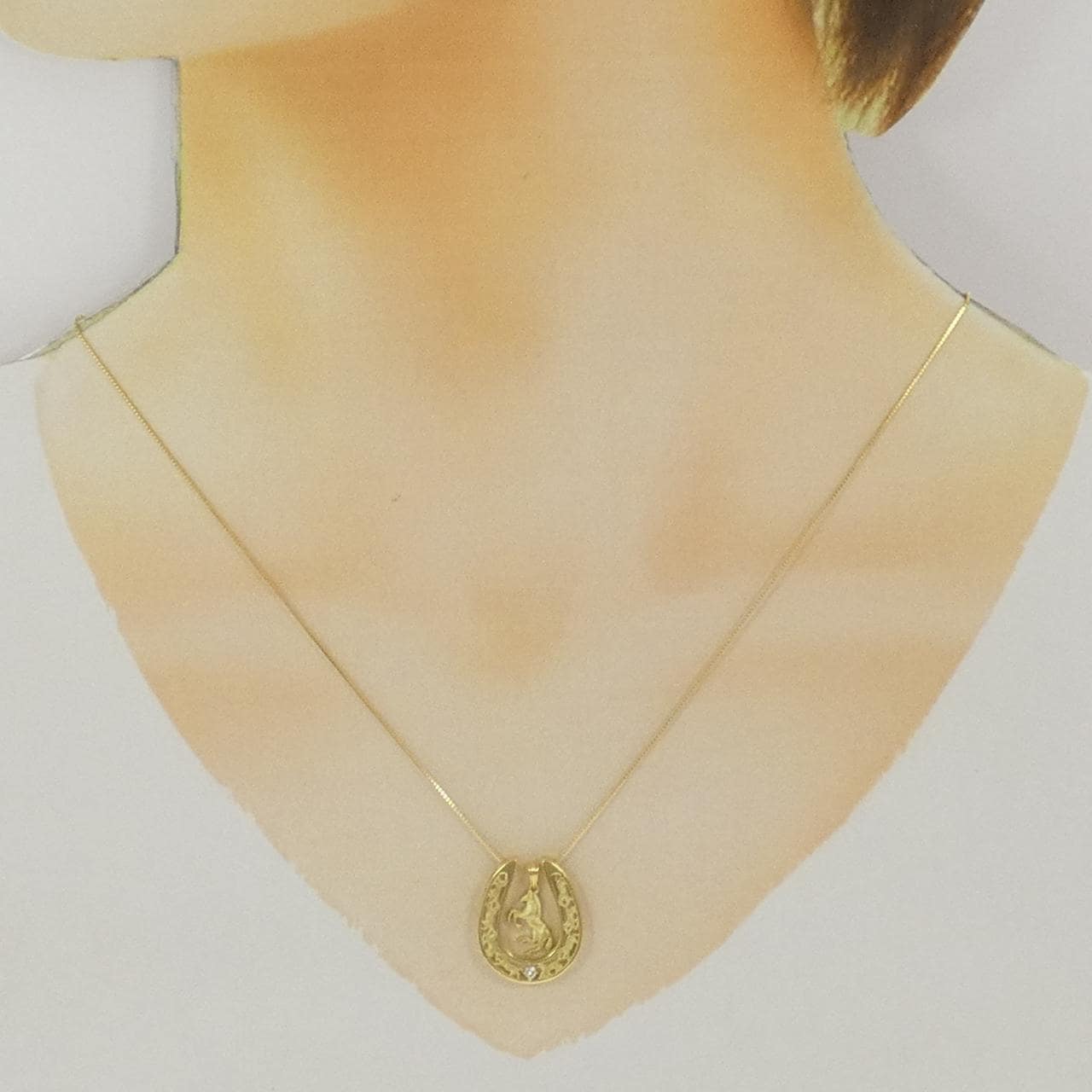 【新品】K18YG ホース ダイヤモンド ネックレス 0.02CT