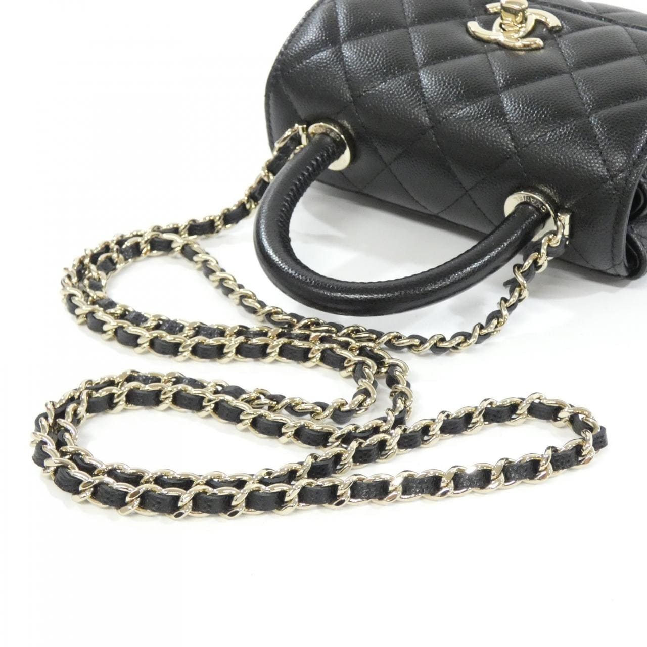 【未使用品】シャネル AP4244 チェーンクラッチ