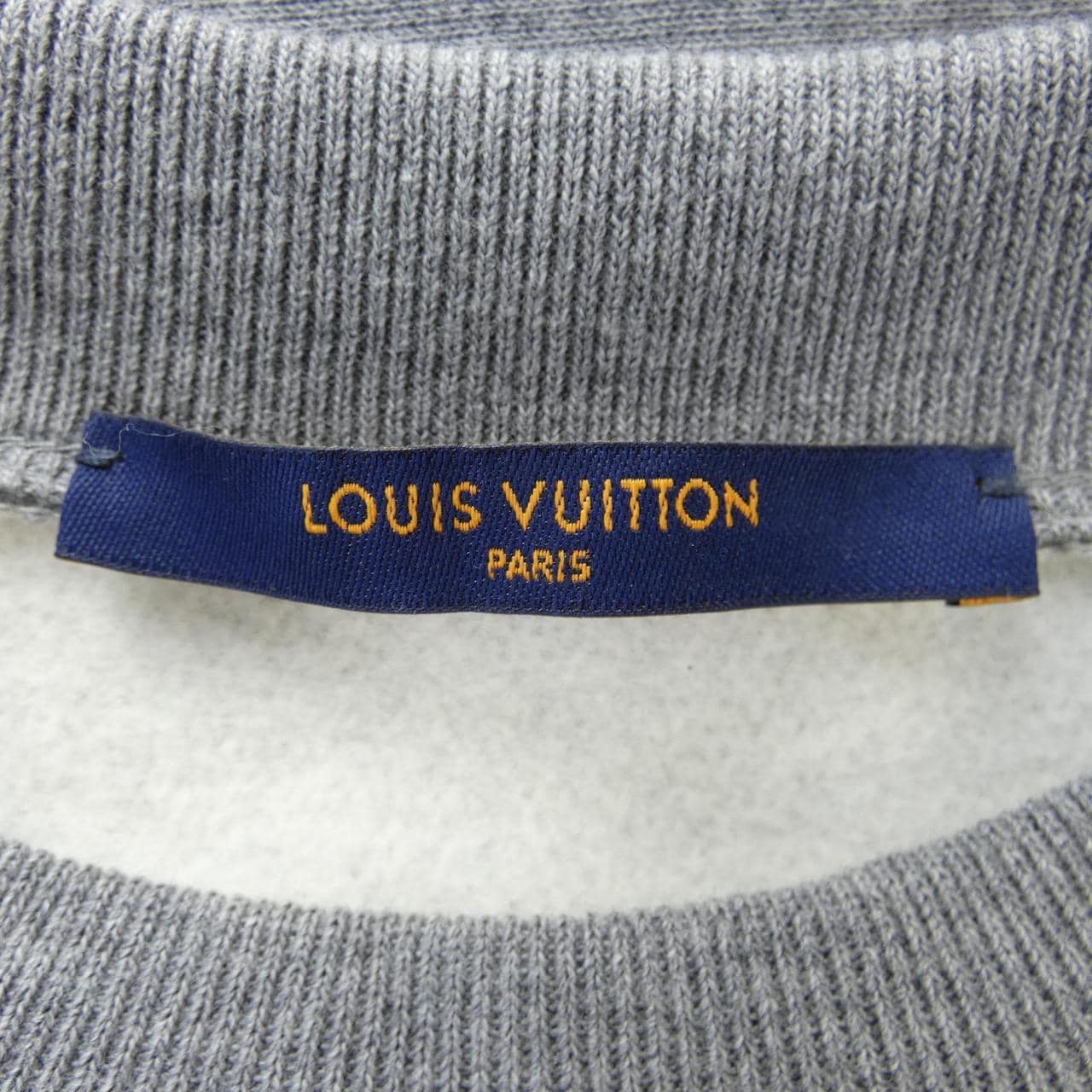 LOUIS VUITTON VUITTON Sweatshirt