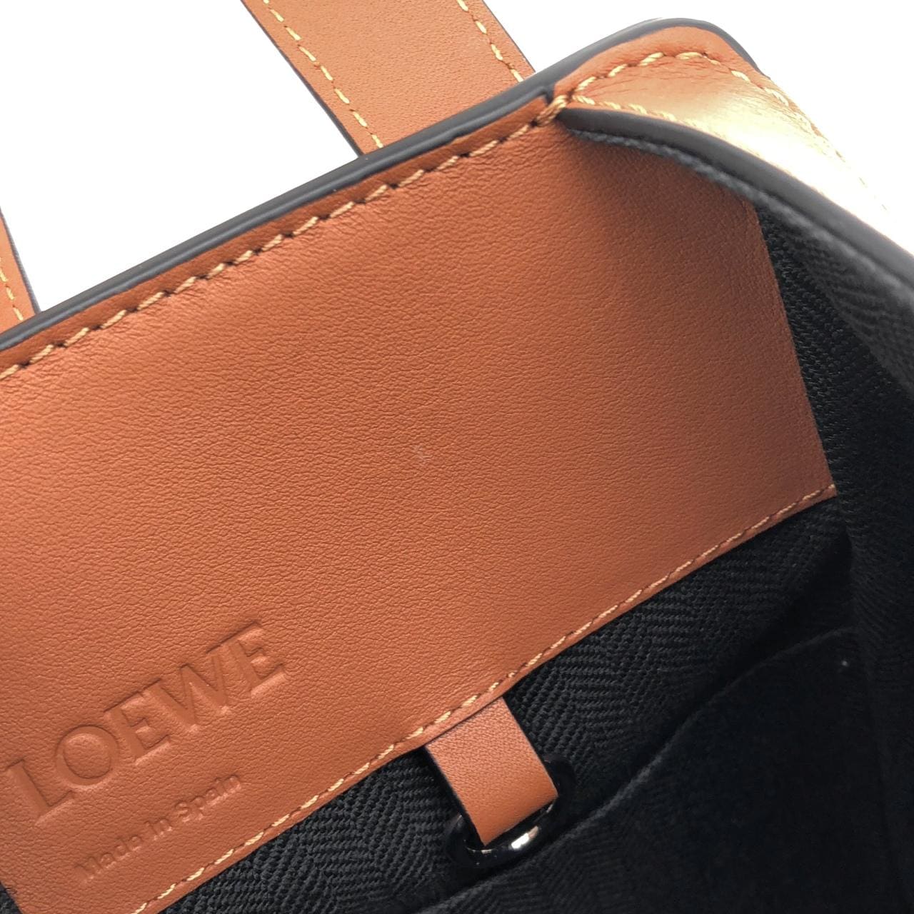 ロエベ ハンモック コンパクト A538H13X10 ショルダーバッグ