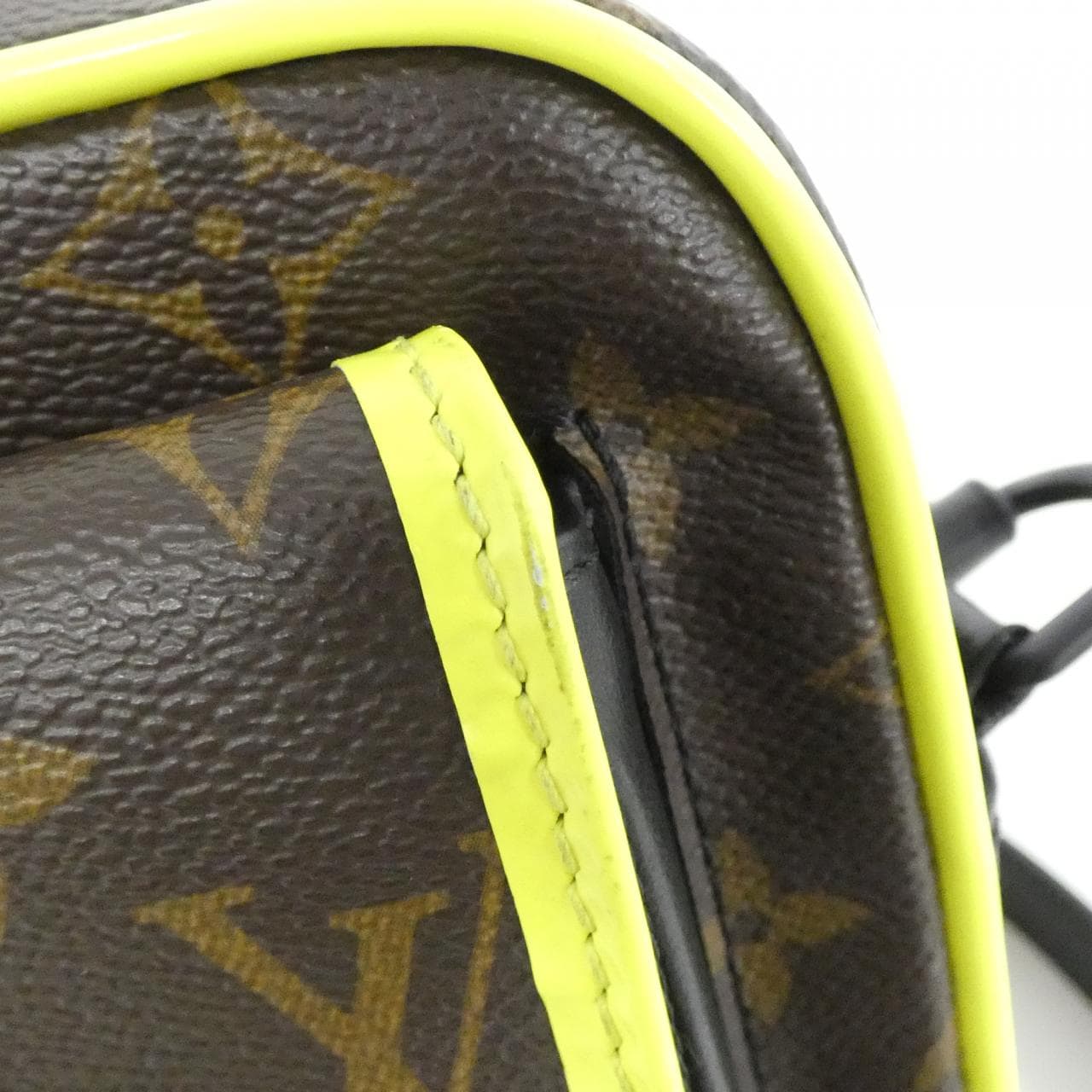 ルイヴィトン モノグラム クリストファー ウエアラブル ウォレット M80793 ショルダーバッグ