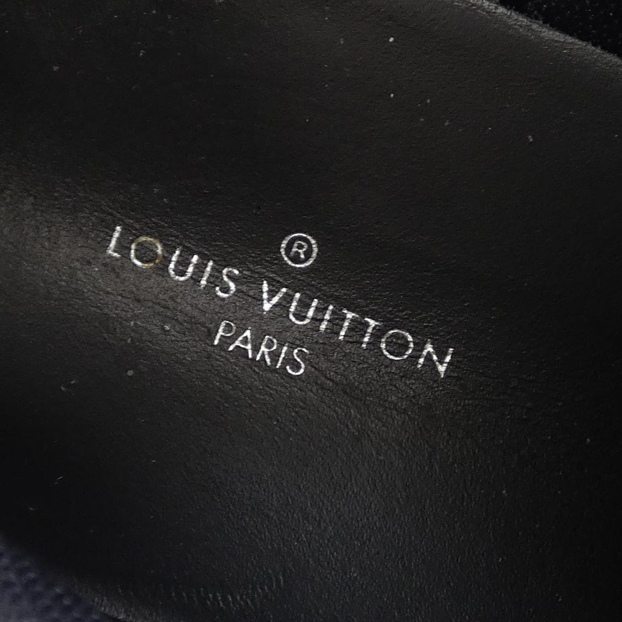 LOUIS LOUIS VUITTON sneakers