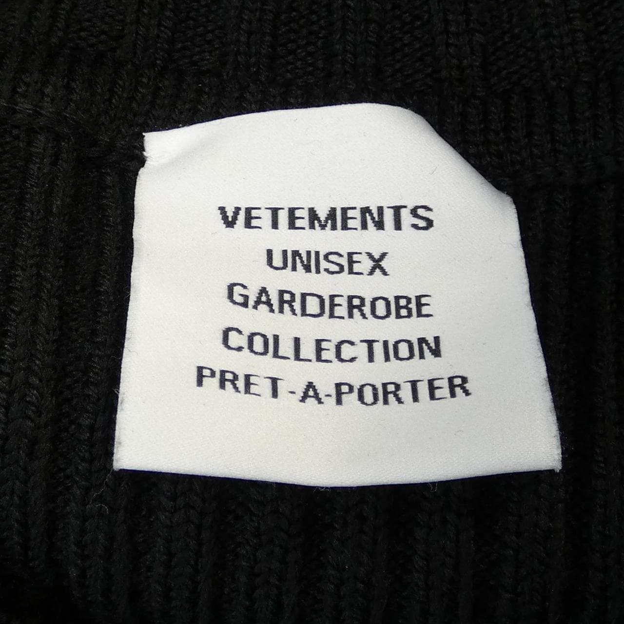 ヴェトモン VETEMENTS UE52KN460B ニット