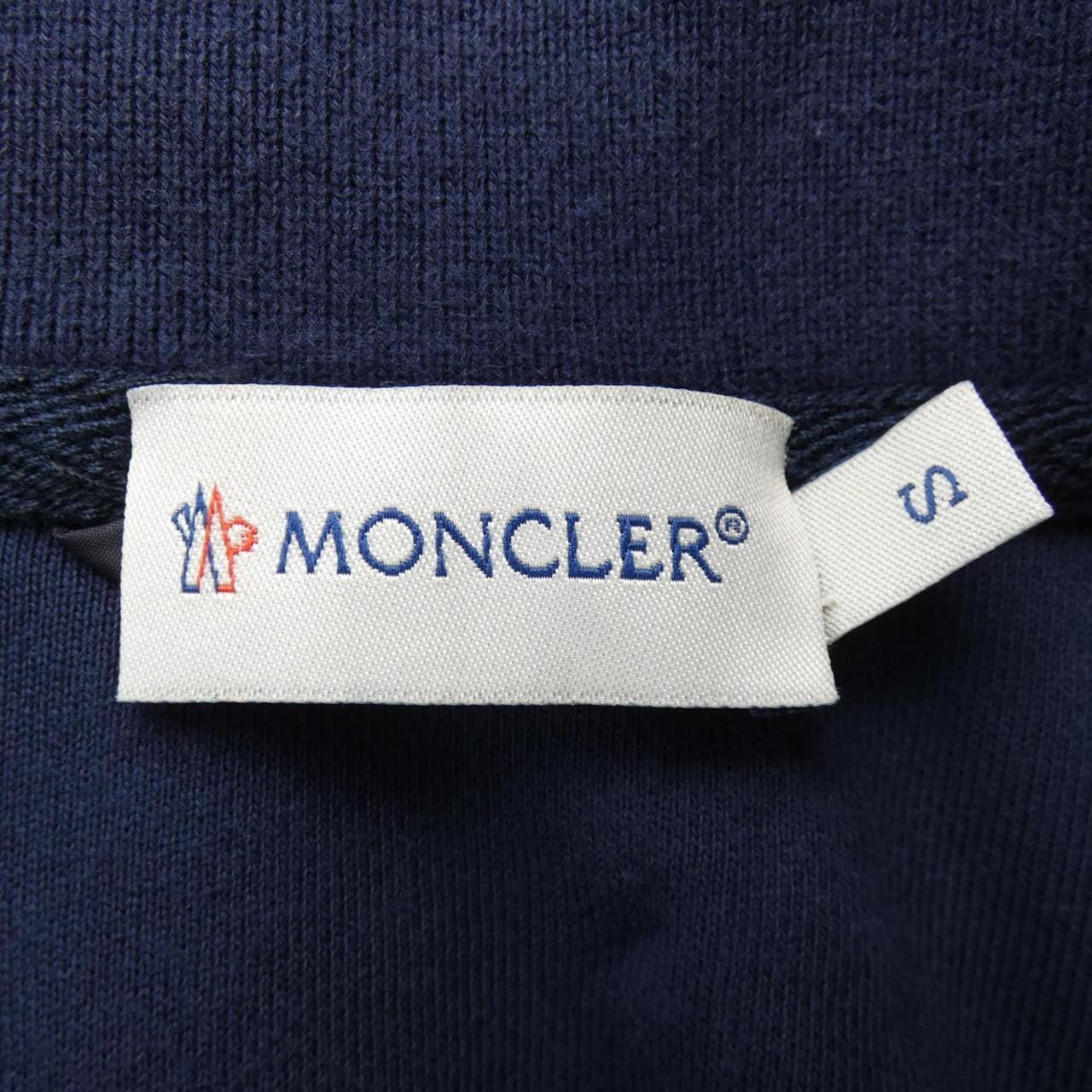 MONCLER蒙克勒·布卢森