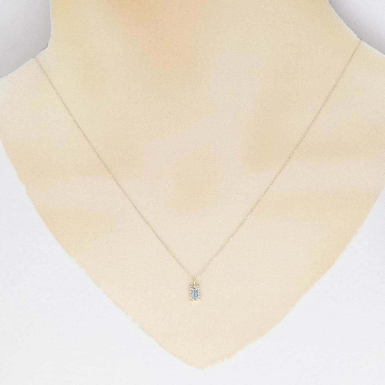 【新品】K18YG ブルートパーズ ネックレス 0.10CT